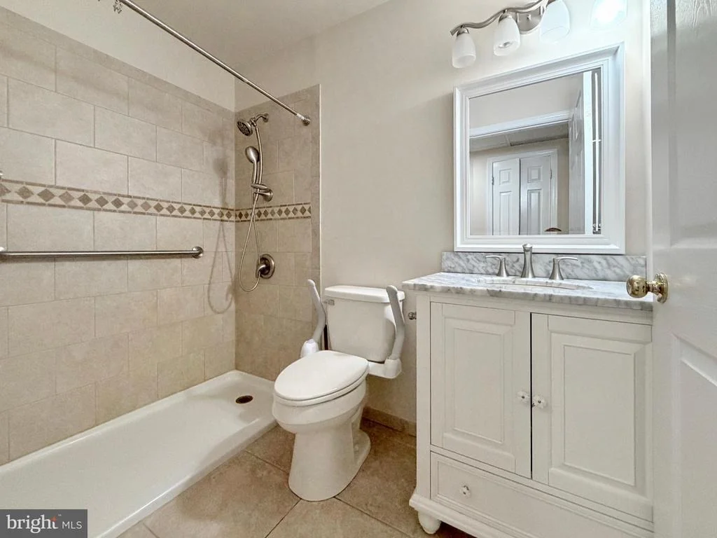 Photo of 6499 AURA DRIVE
