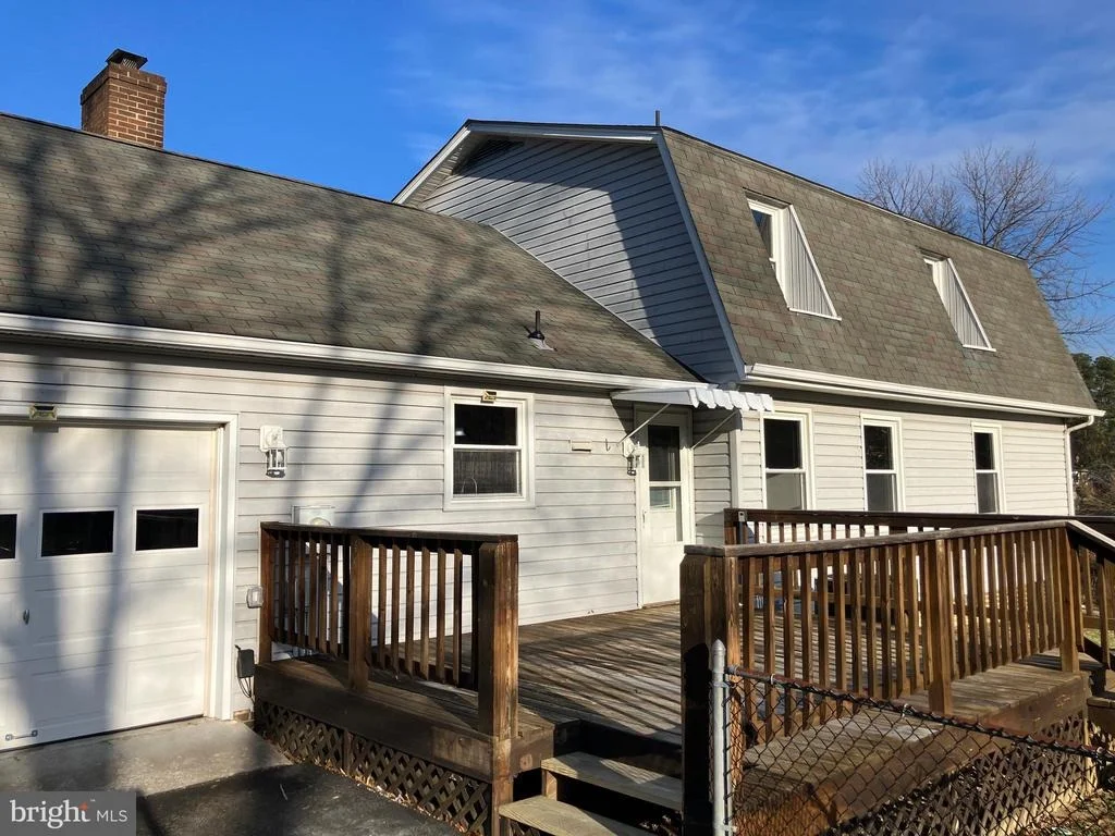 Photo of 114 BUCKINGHAM DRIVE