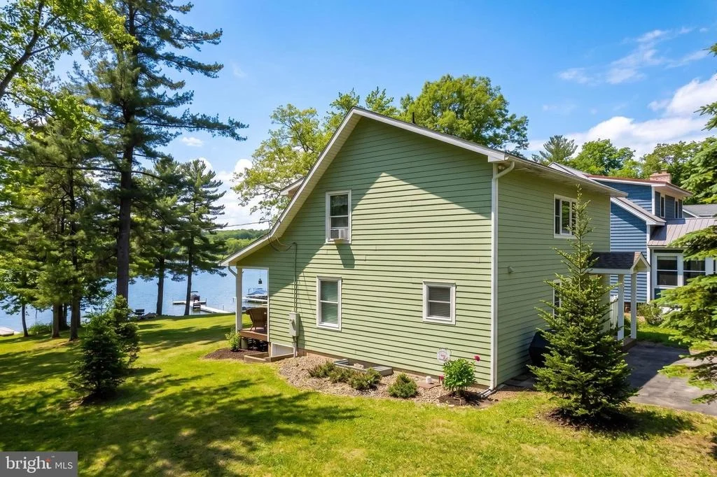Photo of 96 WHISPERING WAY