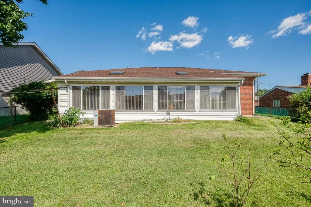 Photo of 7345 MANCHESTER ROAD