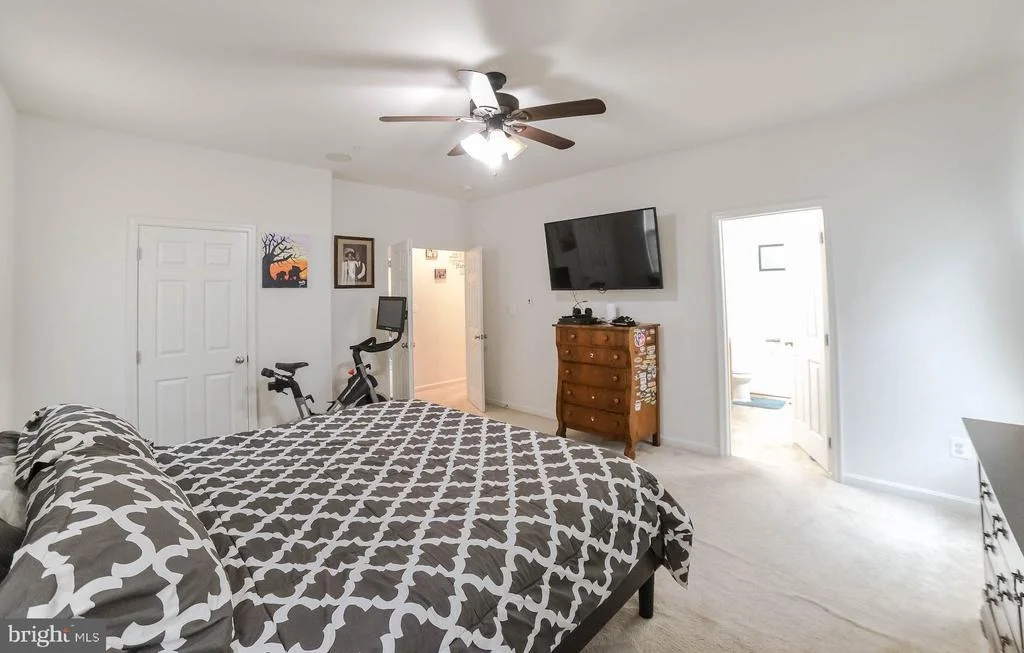 Photo of 22256 SCOTT CIRCLE