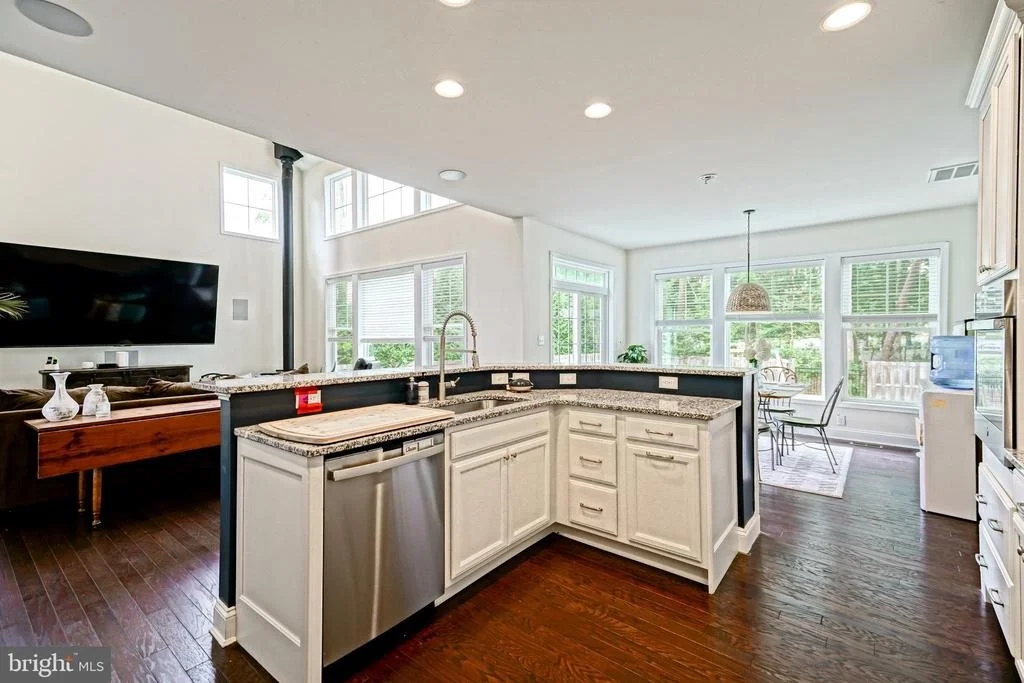Photo of 19035 WINTERBERRY STREET