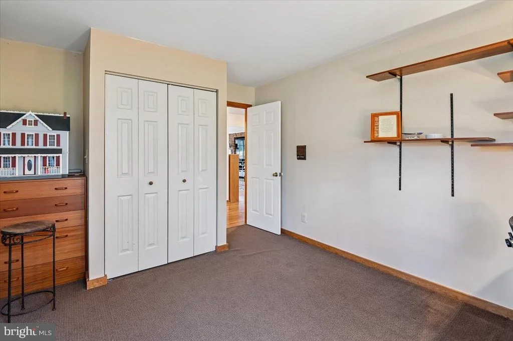 Photo of 705 MARSHALL MANOR DRIVE