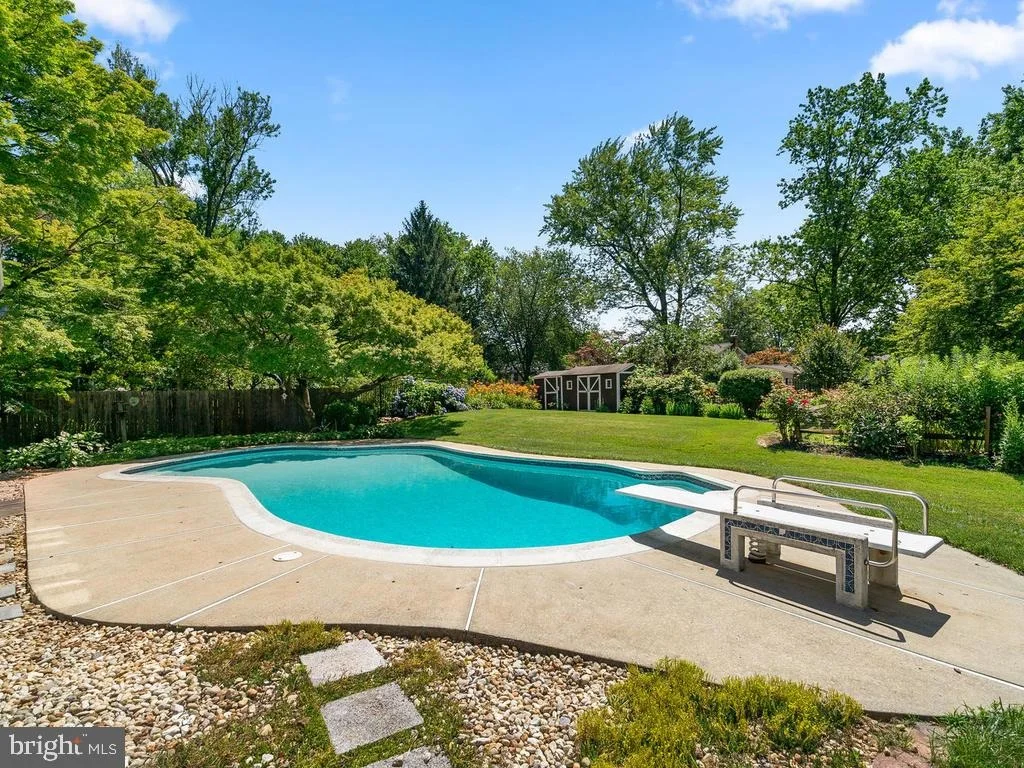 Photo of 7412 MILLER FALL ROAD