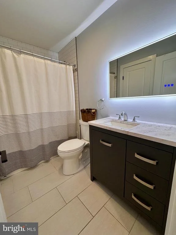 Photo of 1222 CARROLLTON LANE