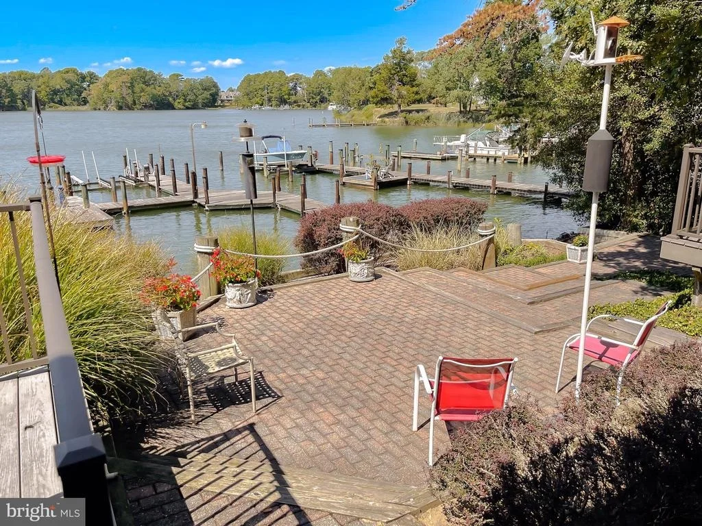 Photo of 369 DEER DRIVE