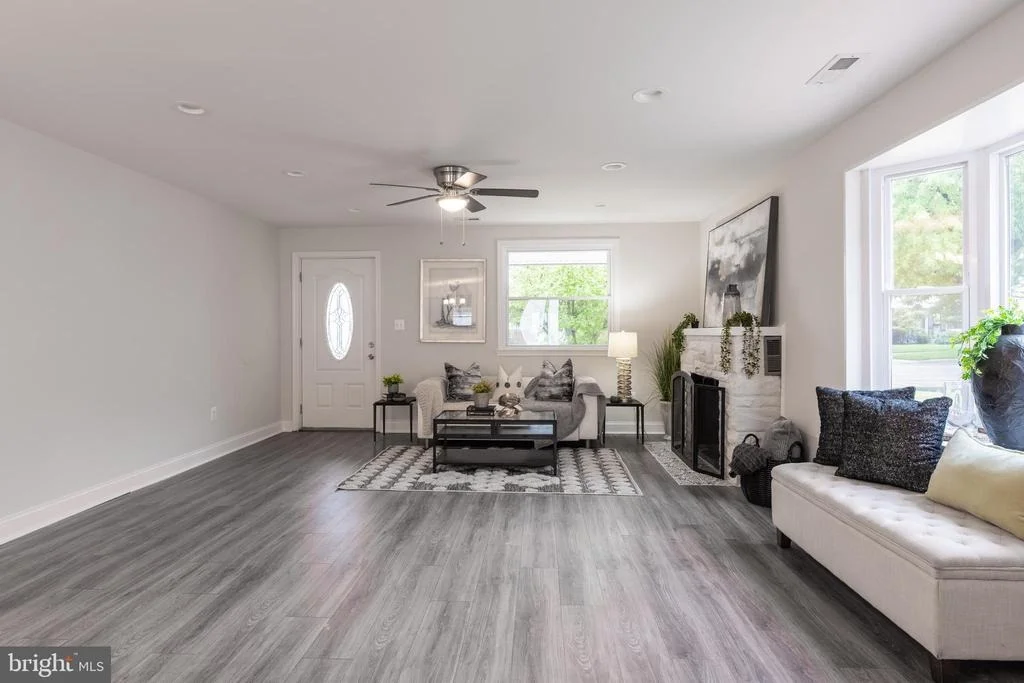 Photo of 1020 THOMAS ROAD