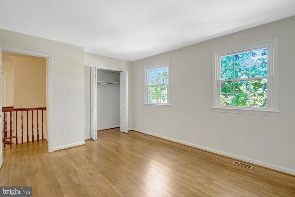 Photo of 8517 ELECTRIC AVE
