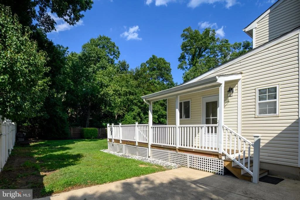 Photo of 1007 HARBOR DRIVE