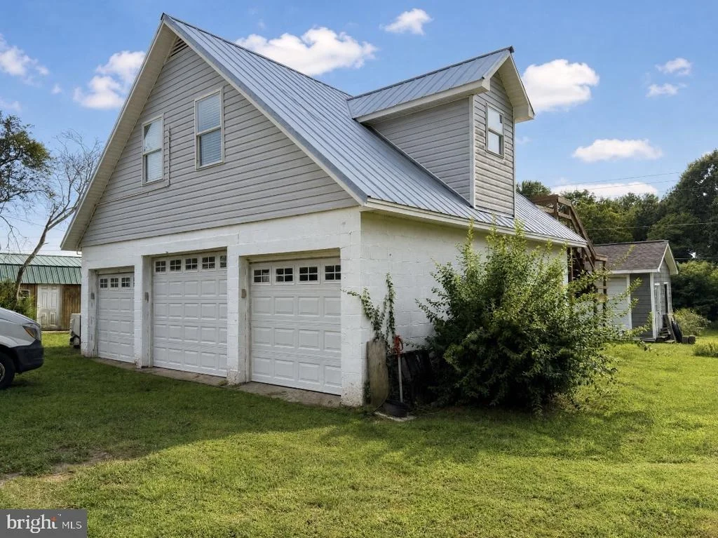 Photo of 4809 COLES POINT ROAD