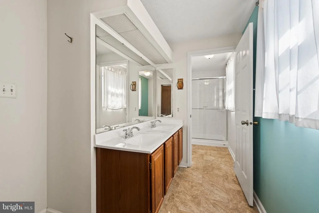 Photo of 8702 SILVER HALL ROAD