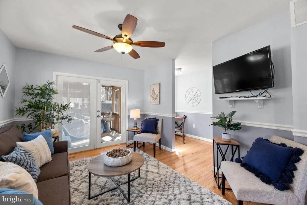 Photo of 1071 OMAR DRIVE