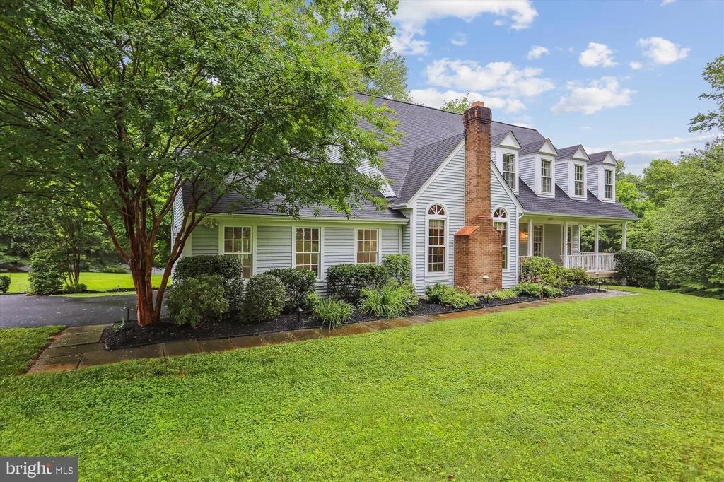Photo of 22217 CREEKVIEW DRIVE