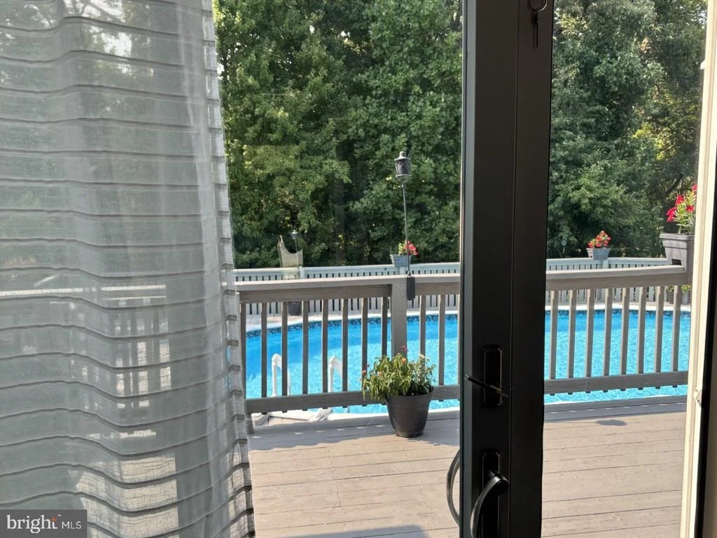 Photo of 4233 GREYS RUN CIRCLE