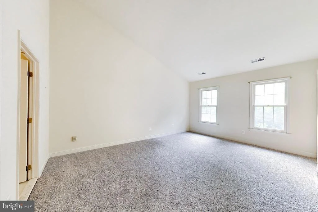 Photo of 6228 GARDEN ROAD