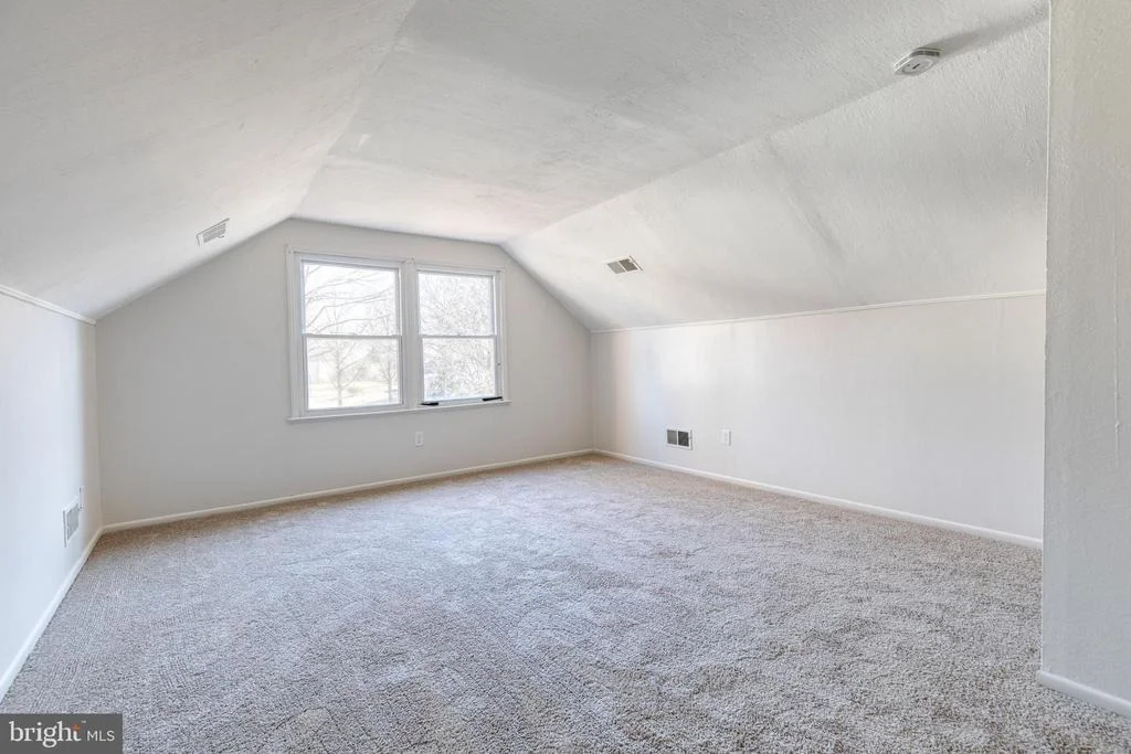 Photo of 9358 MELLENBROOK ROAD