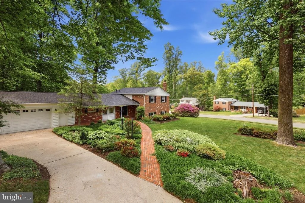 Photo of 4701 RED FOX DRIVE