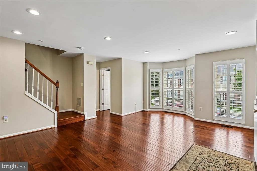 Photo of 706 HOWARDS LOOP