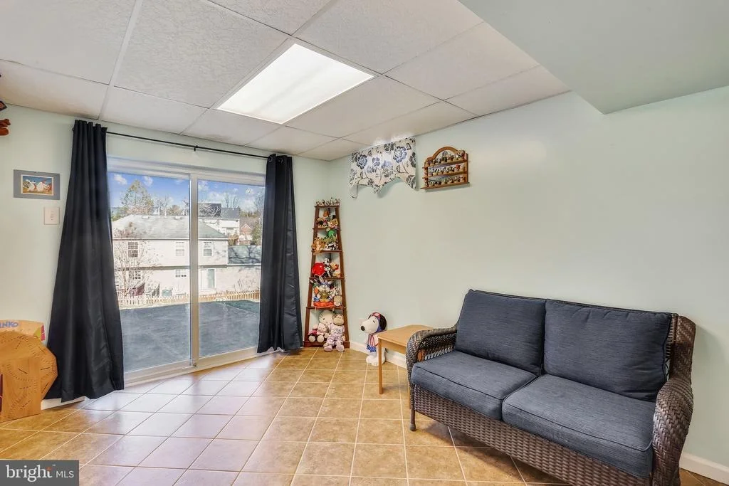 Photo of 915 POINTER RIDGE DRIVE