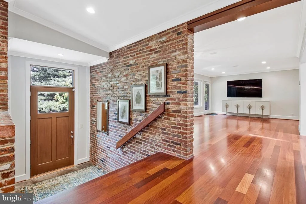 Photo of 1753 ARMY NAVY DRIVE