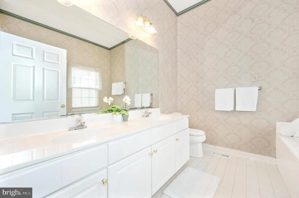 Photo of 826 APACHE COURT