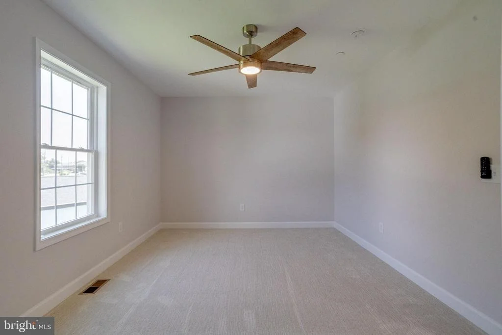 Photo of 7547 BATTLE GROVE CIRCLE