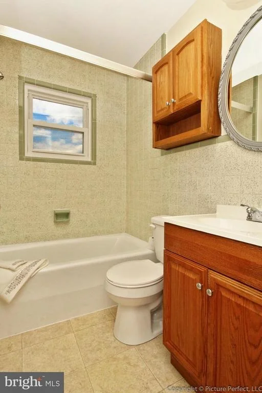Photo of 407 DELAWARE ROAD