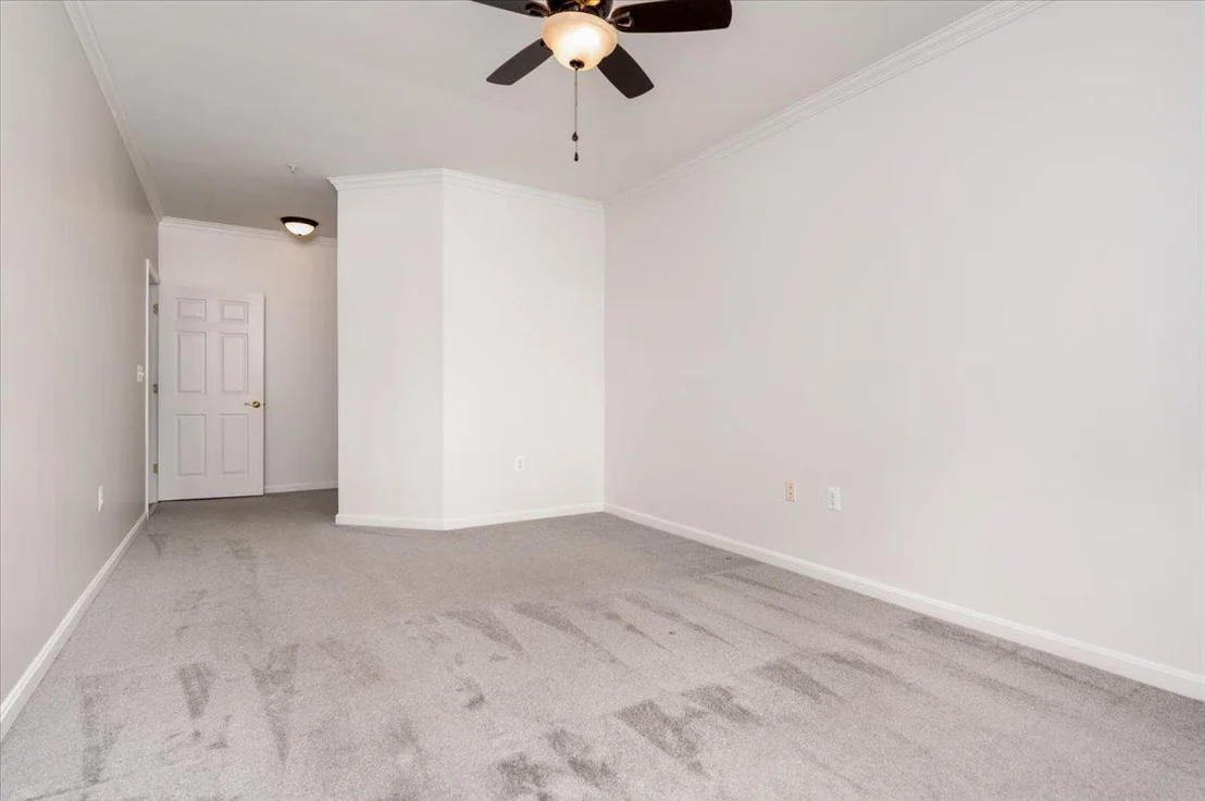 Photo of Unit 921 at 921 SPINNAKER WAY