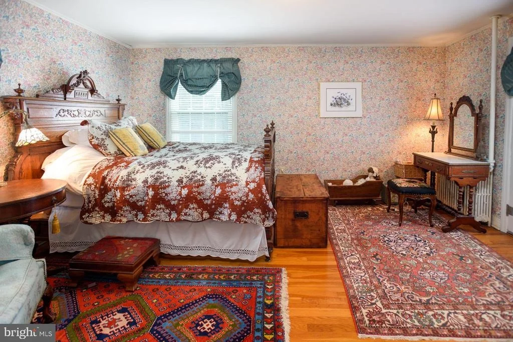 Photo of 1308 TOWN POINT ROAD