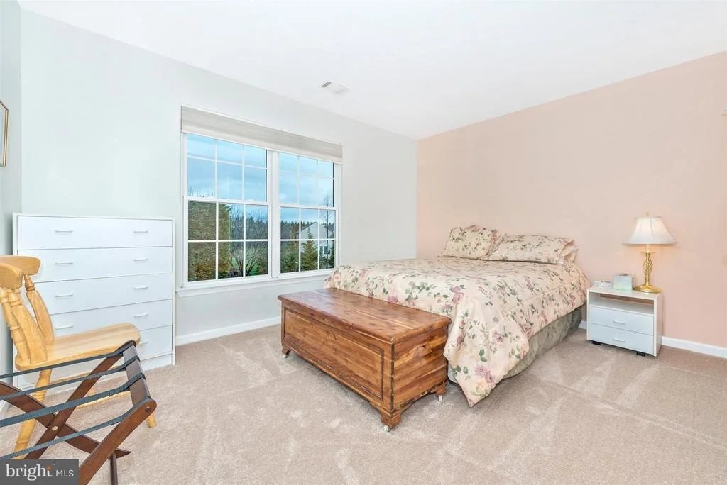 Photo of 6704 HEIRLOOM COURT