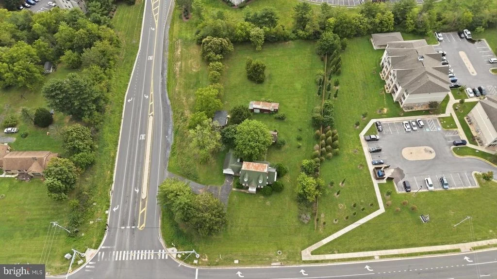 Photo of 721 FRONT ROYAL PIKE