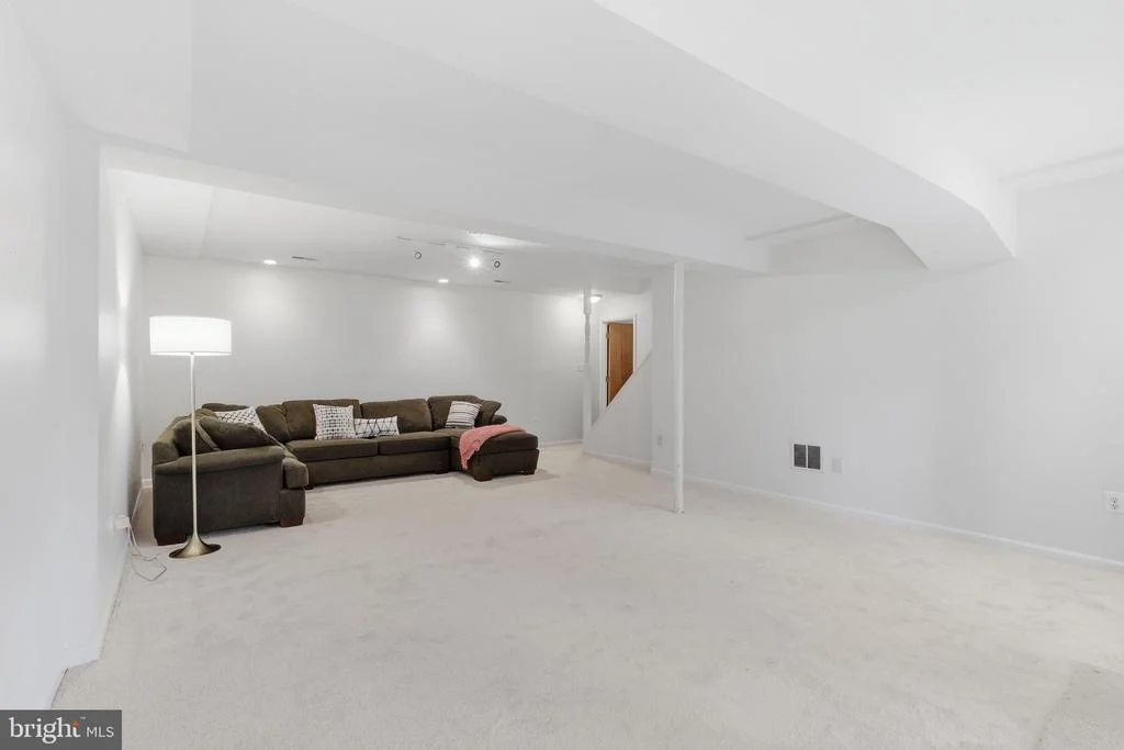 Photo of 12024 CHEVIOT DRIVE