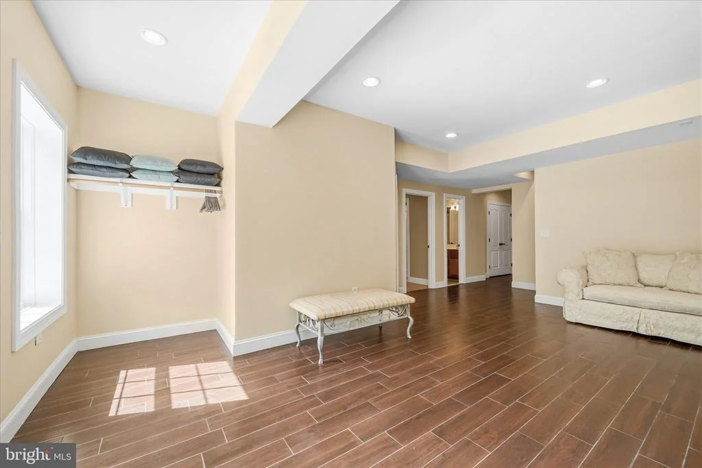 Photo of 9055 BUCKLAND MILL ROAD