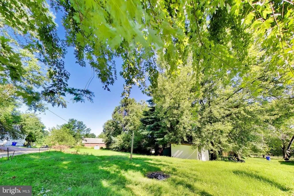 Photo of 16008 BATSON ROAD