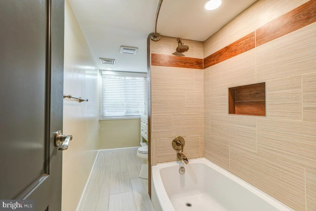 Photo of 7702 HAMILTON SPRING ROAD