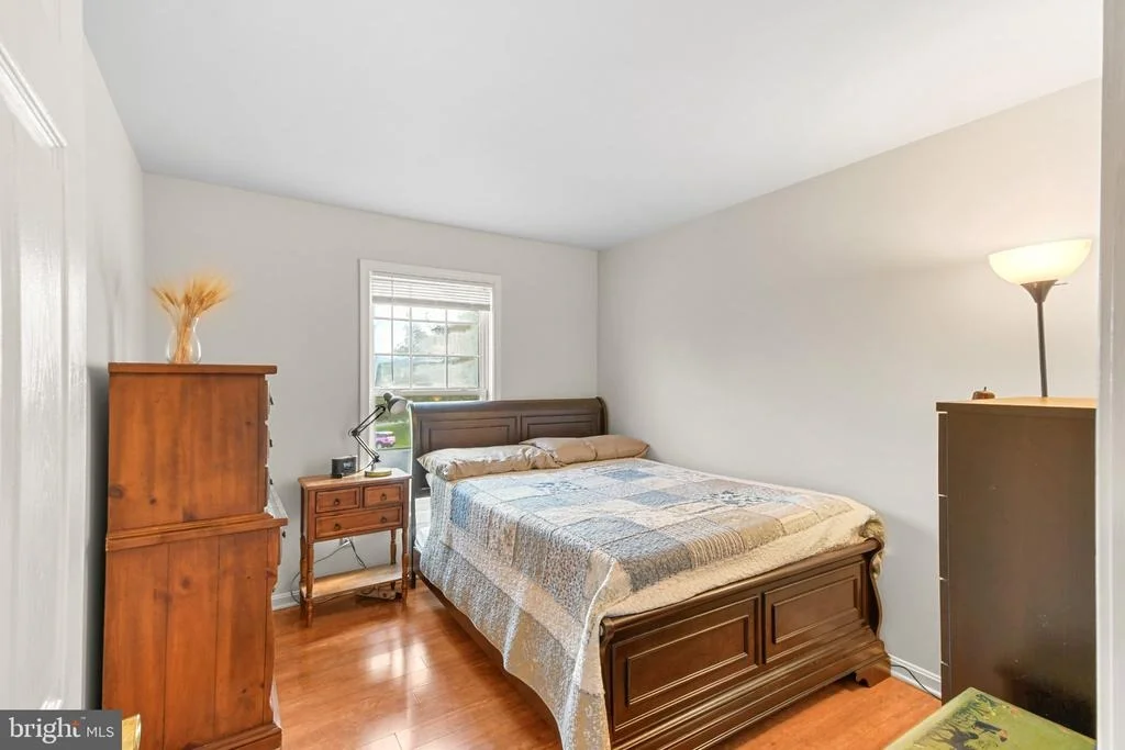 Photo of 16902 READING DRIVE