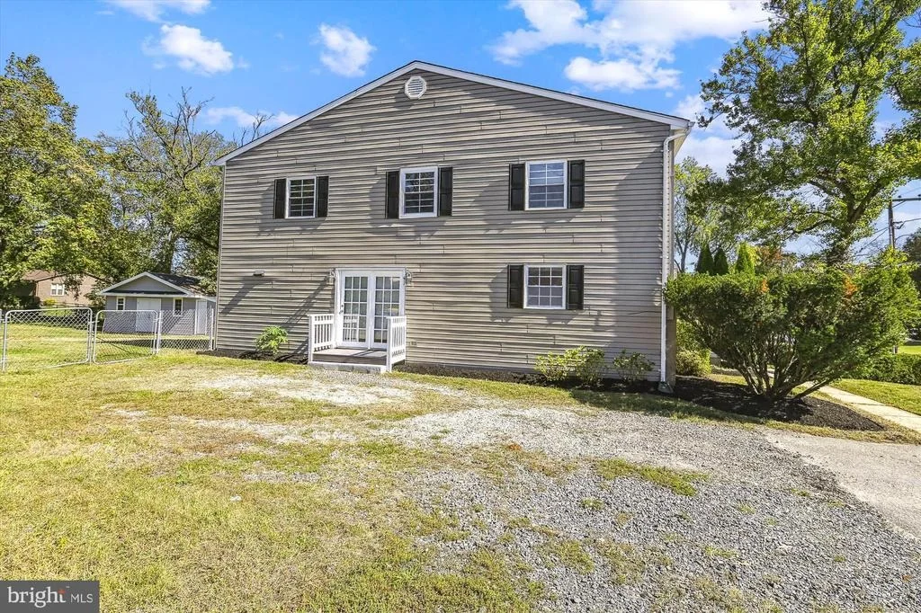Photo of 210 WARFIELD ROAD