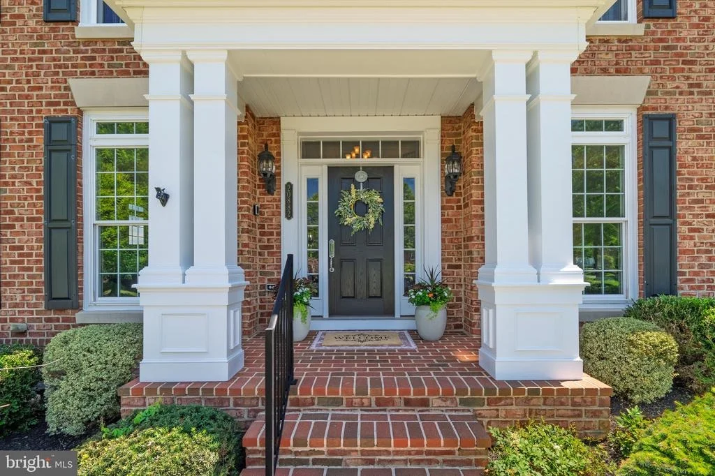 Photo of 20882 MCINTOSH PLACE