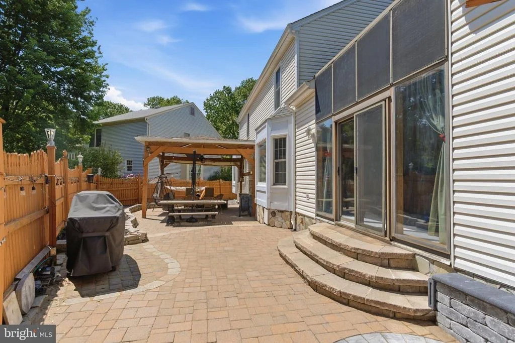 Photo of 19201 FOREST BROOK ROAD
