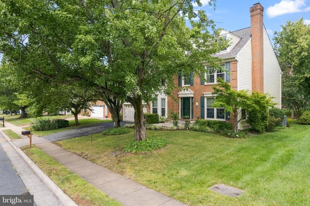 Photo of 1316 SUMMERFIELD DRIVE