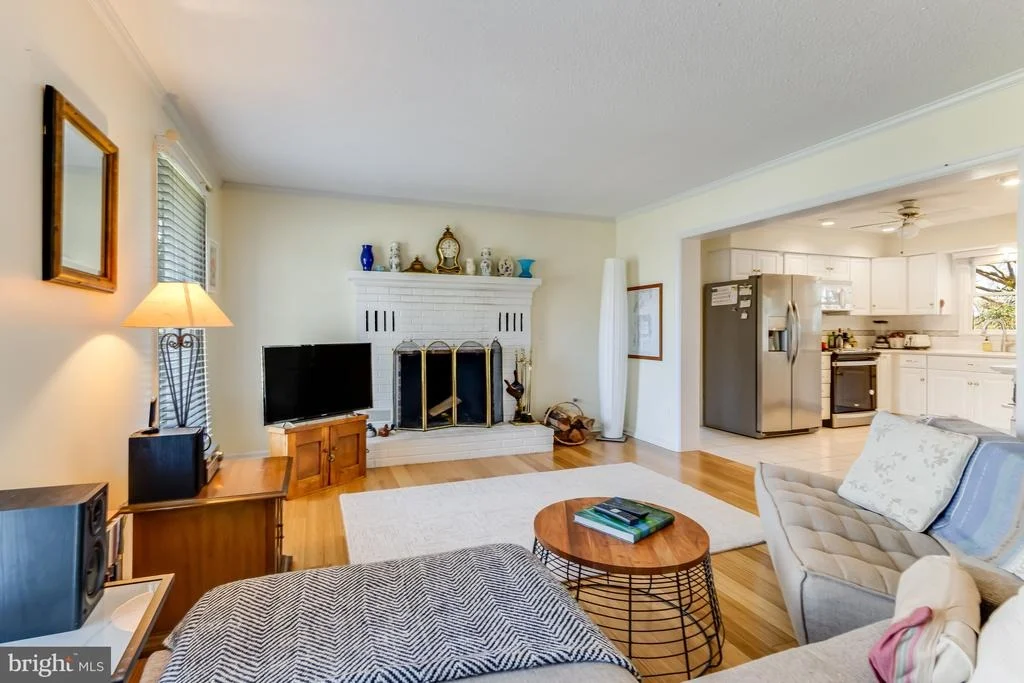 Photo of 15 HARBORVIEW ROAD