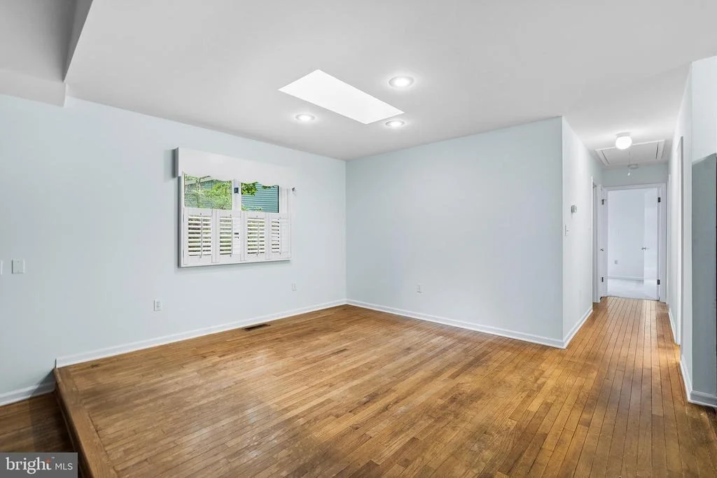Photo of 30 SLOOP LANE