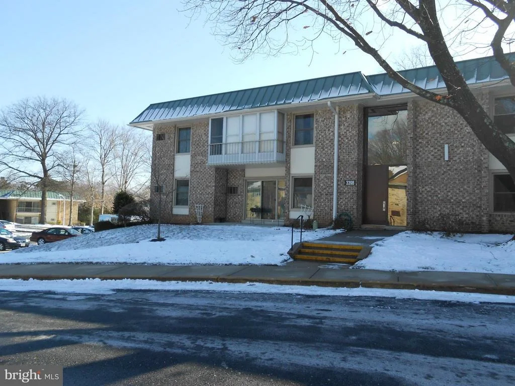 Photo of Unit 731D at 3398 GLENEAGLES DRIVE