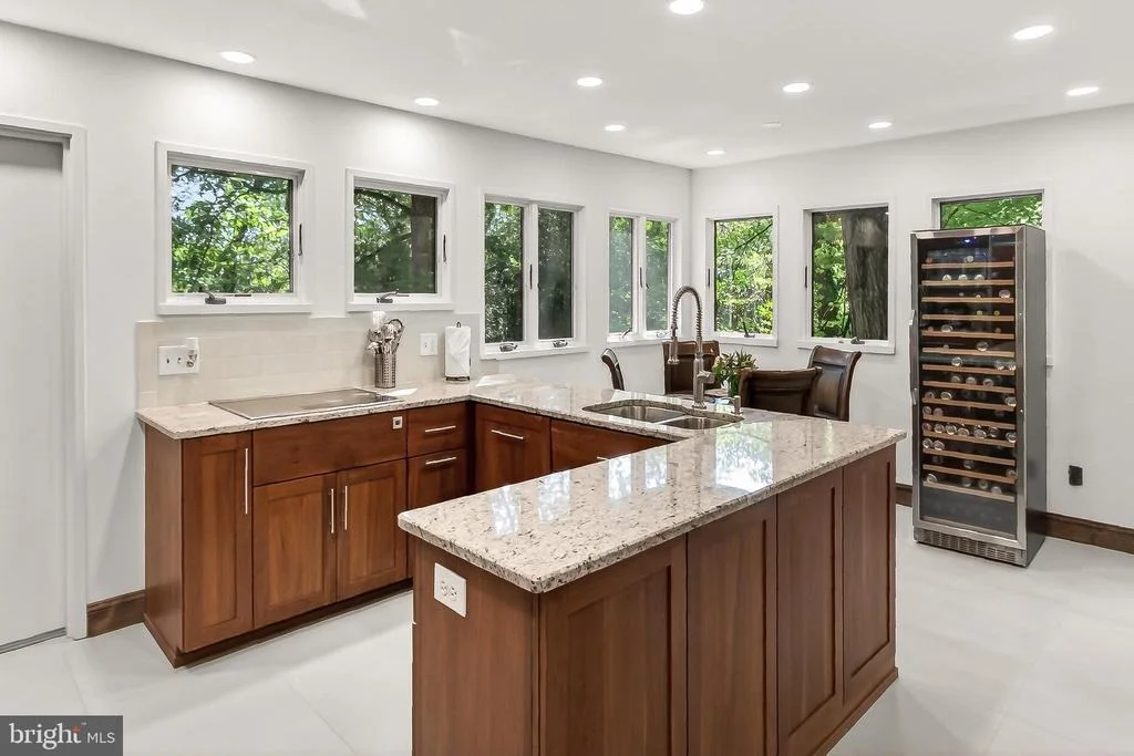 Photo of 2603 KLINGLE ROAD NW