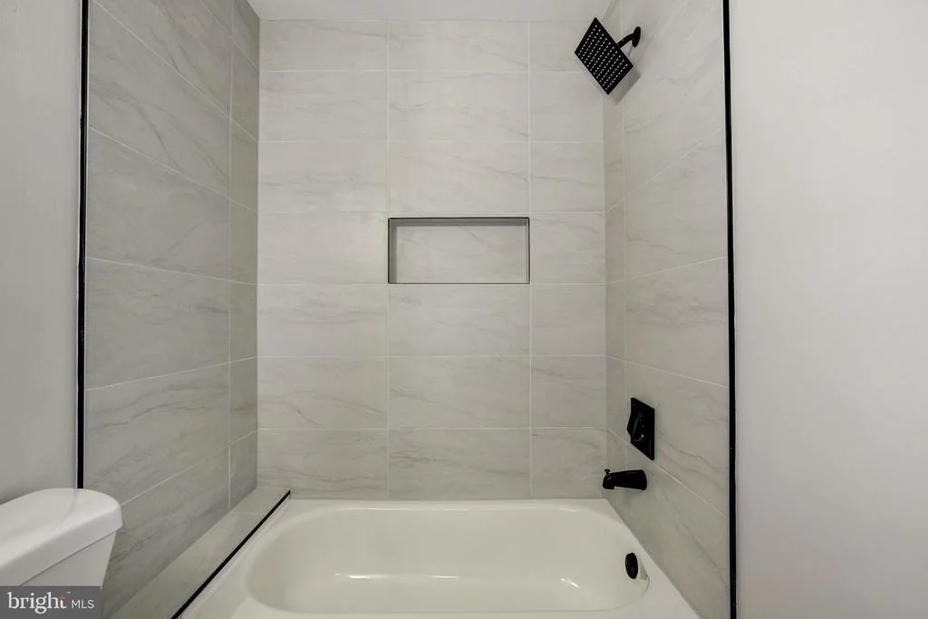 Photo of 2624 OAKLEY DRIVE