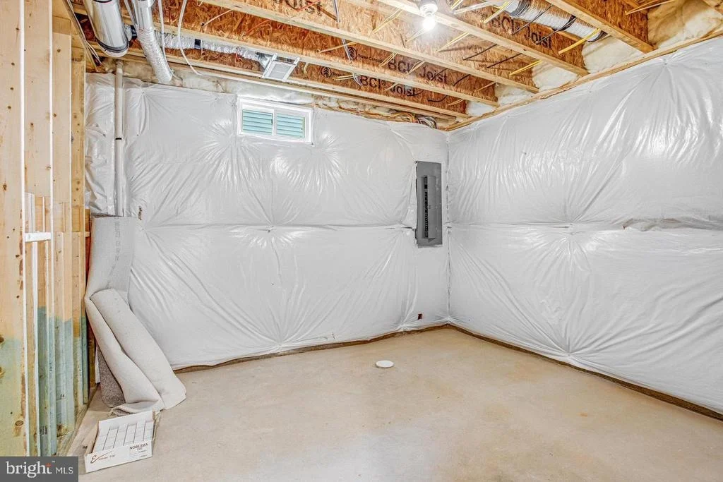Photo of 35603 PINE NEEDLE LANE