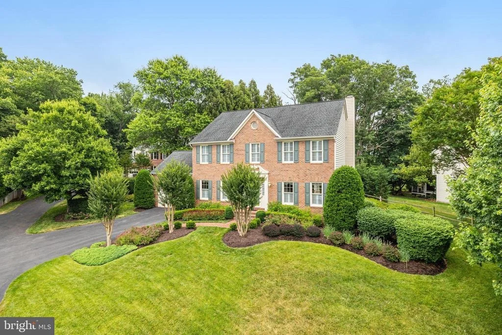 Photo of 12702 POND CREST LANE