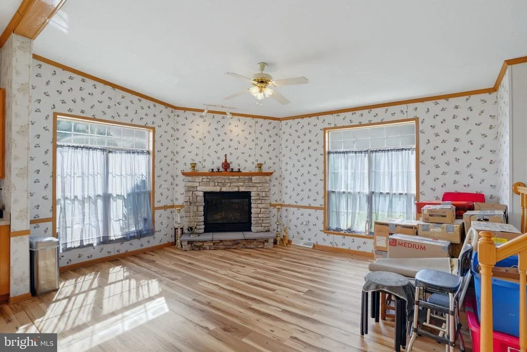 Photo of Unit 211 at 302 FOX POINTE DRIVE