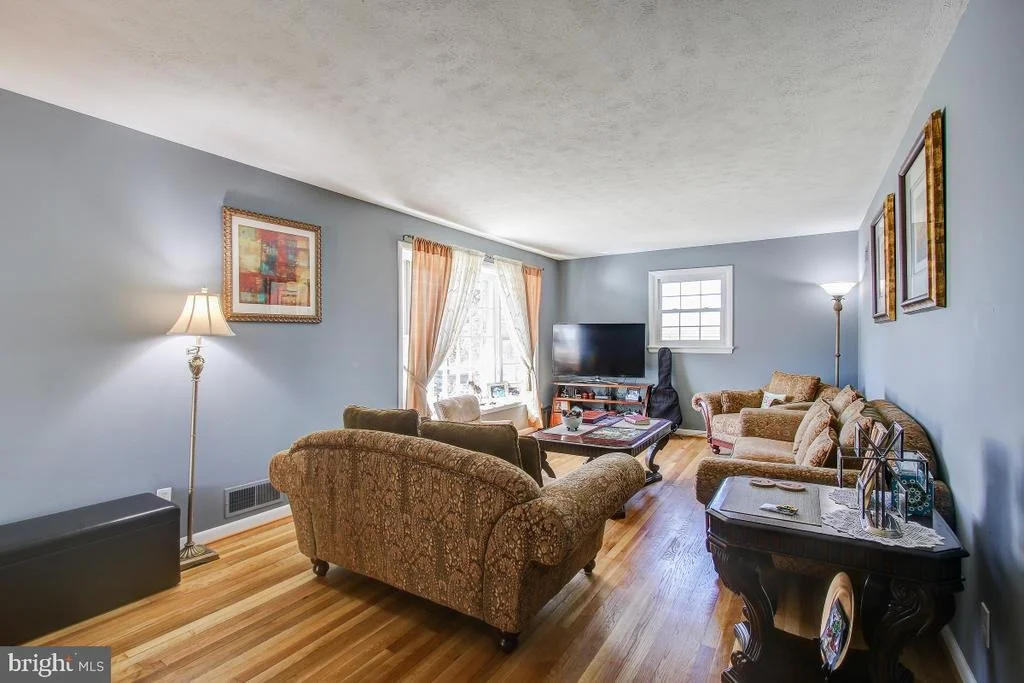 Photo of 14016 SCHAEFFER ROAD