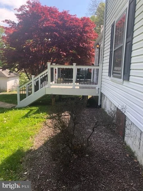 Photo of 5439 SHOOKSTOWN ROAD